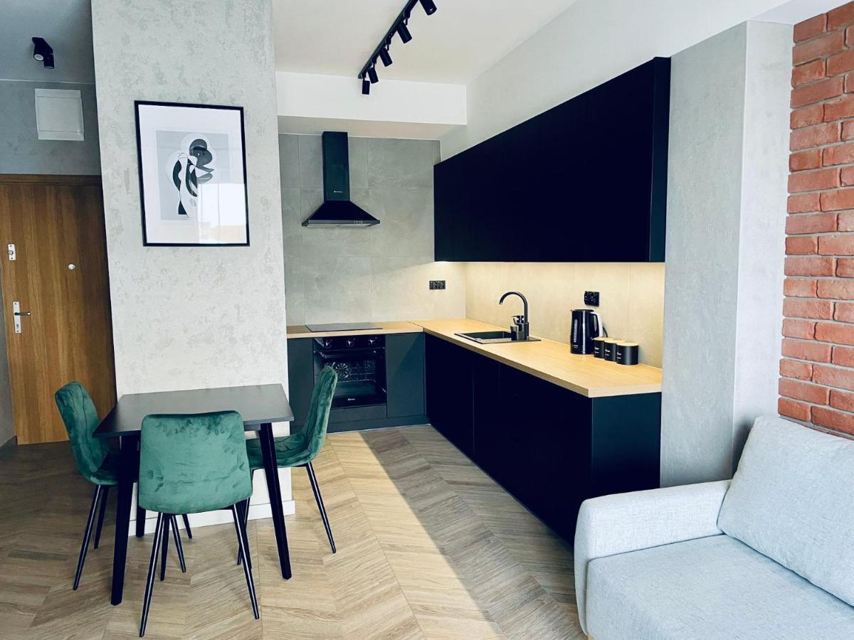 Apartament Roza 1 Zator - 2 Km Od Energylandii Kültér fotó