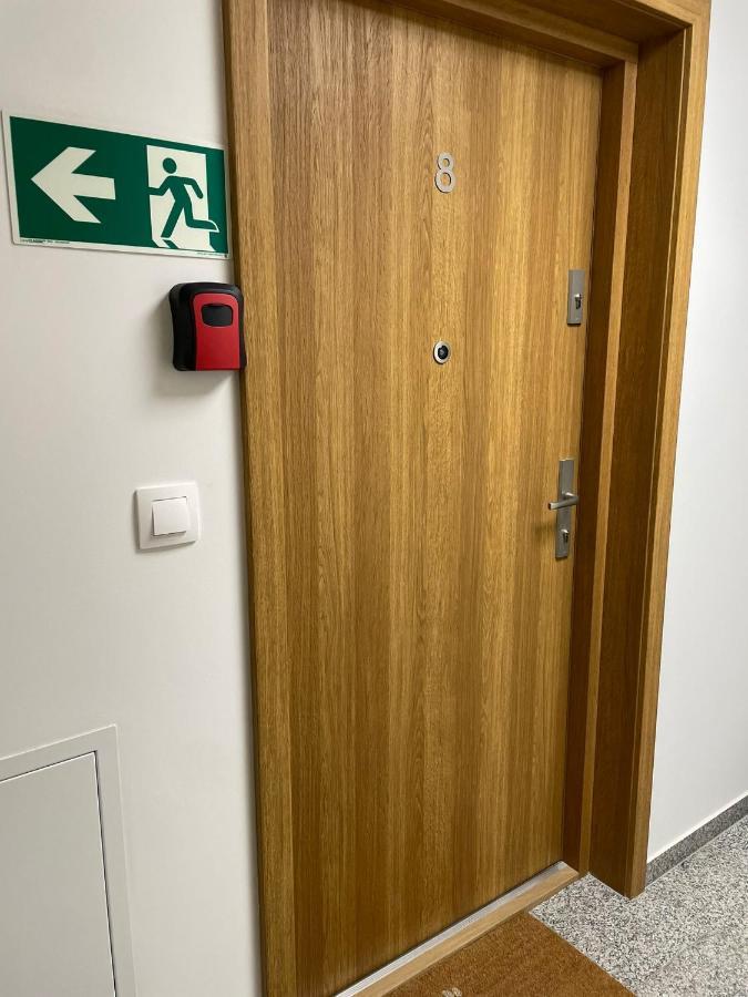 Apartament Roza 1 Zator - 2 Km Od Energylandii Kültér fotó